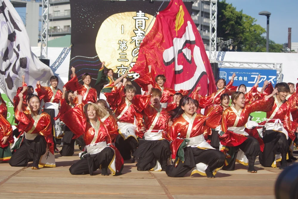 北九州市立大学よさこいサークル灯炎：青春の鼓動を感じる場所 